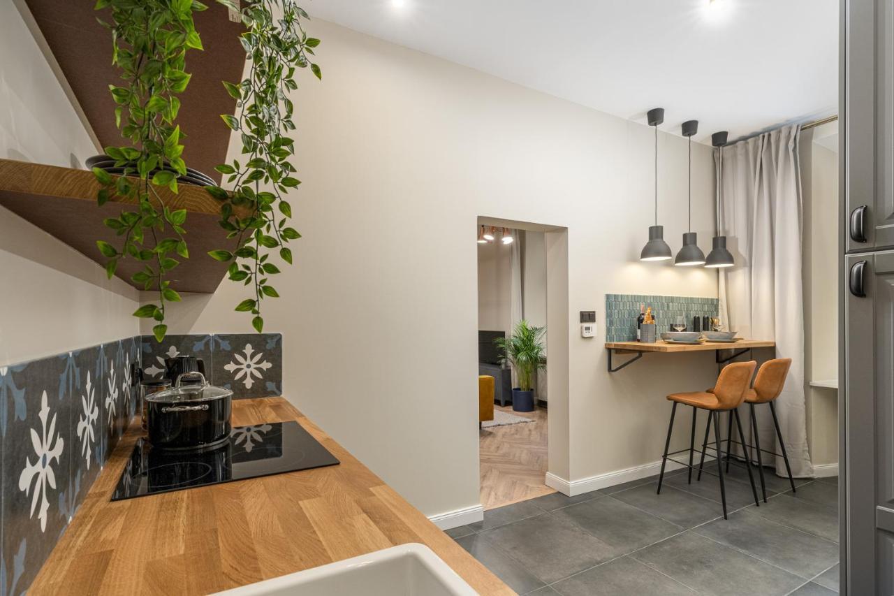 Househost Apartment : Topolowa 26/17 Krakow Dış mekan fotoğraf