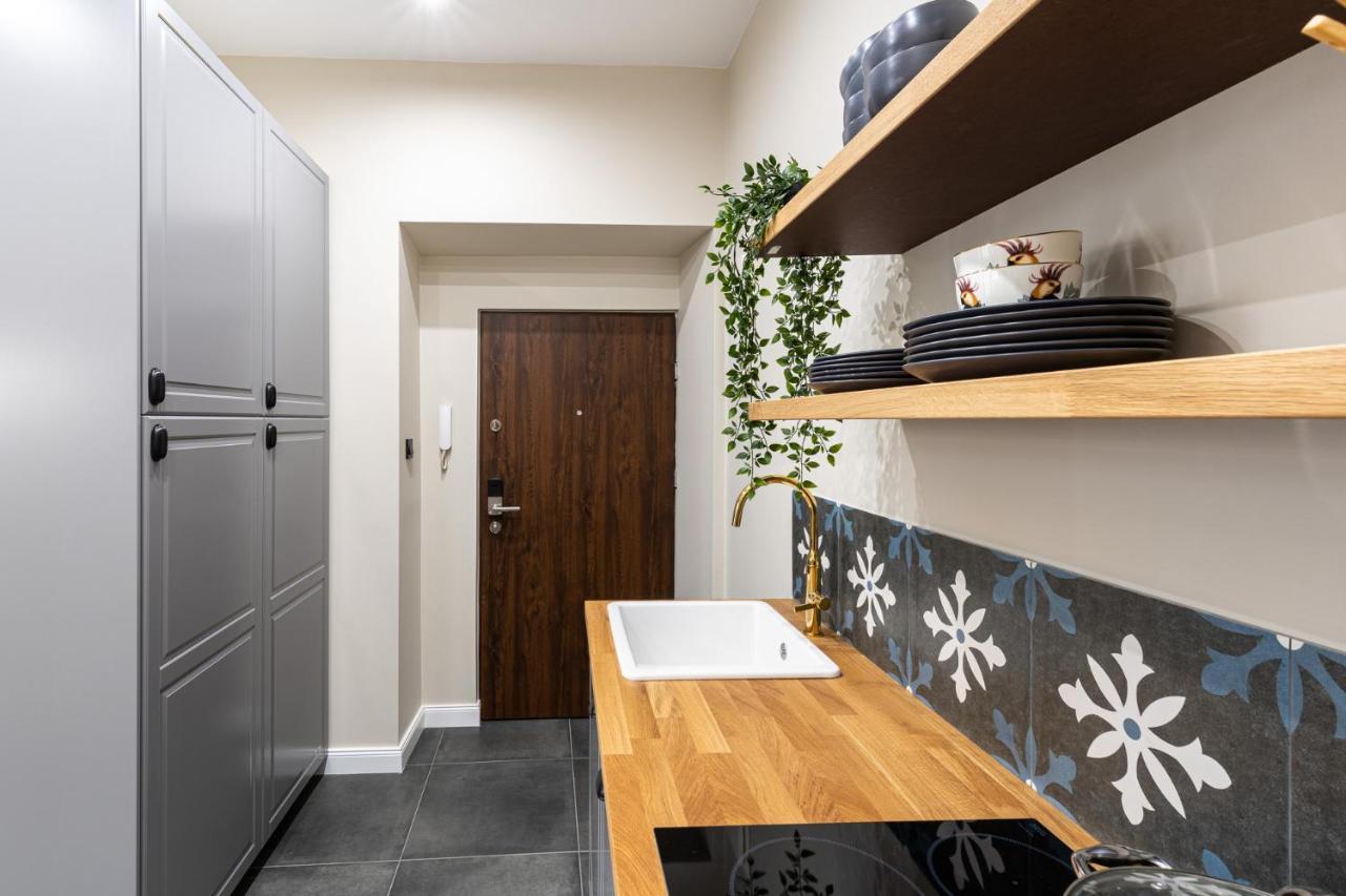 Househost Apartment : Topolowa 26/17 Krakow Dış mekan fotoğraf